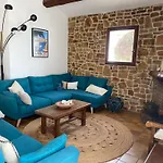 Villa Maison Bord De Piscine Et Clim *
