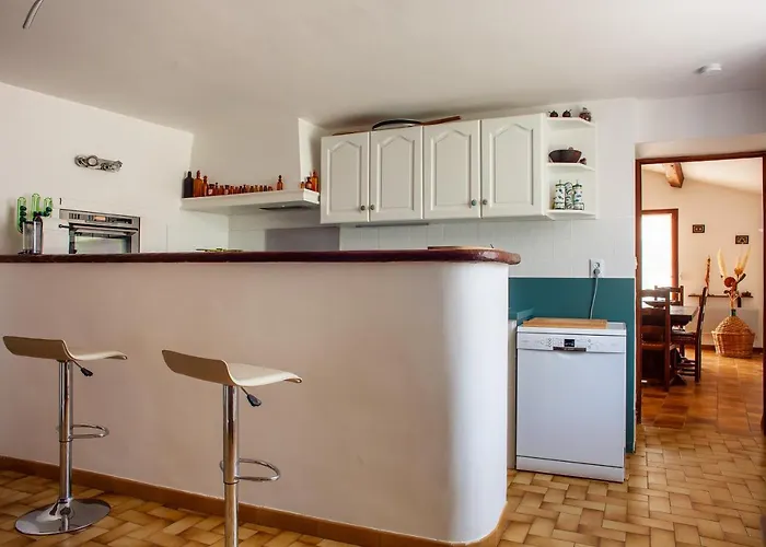 Villa Maison Bord De Piscine Et Clim Bandol